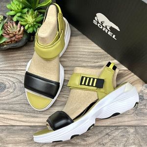 NIB Sorel Explorer Blitz Stride Leather Sport Sandal Olive Shade Black 9 40